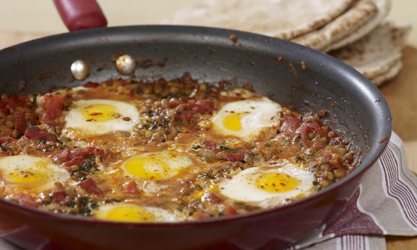 Fondation OLO | Recipe | Eggs in a Tomato Sauce (or Shakshuka with Lentils)